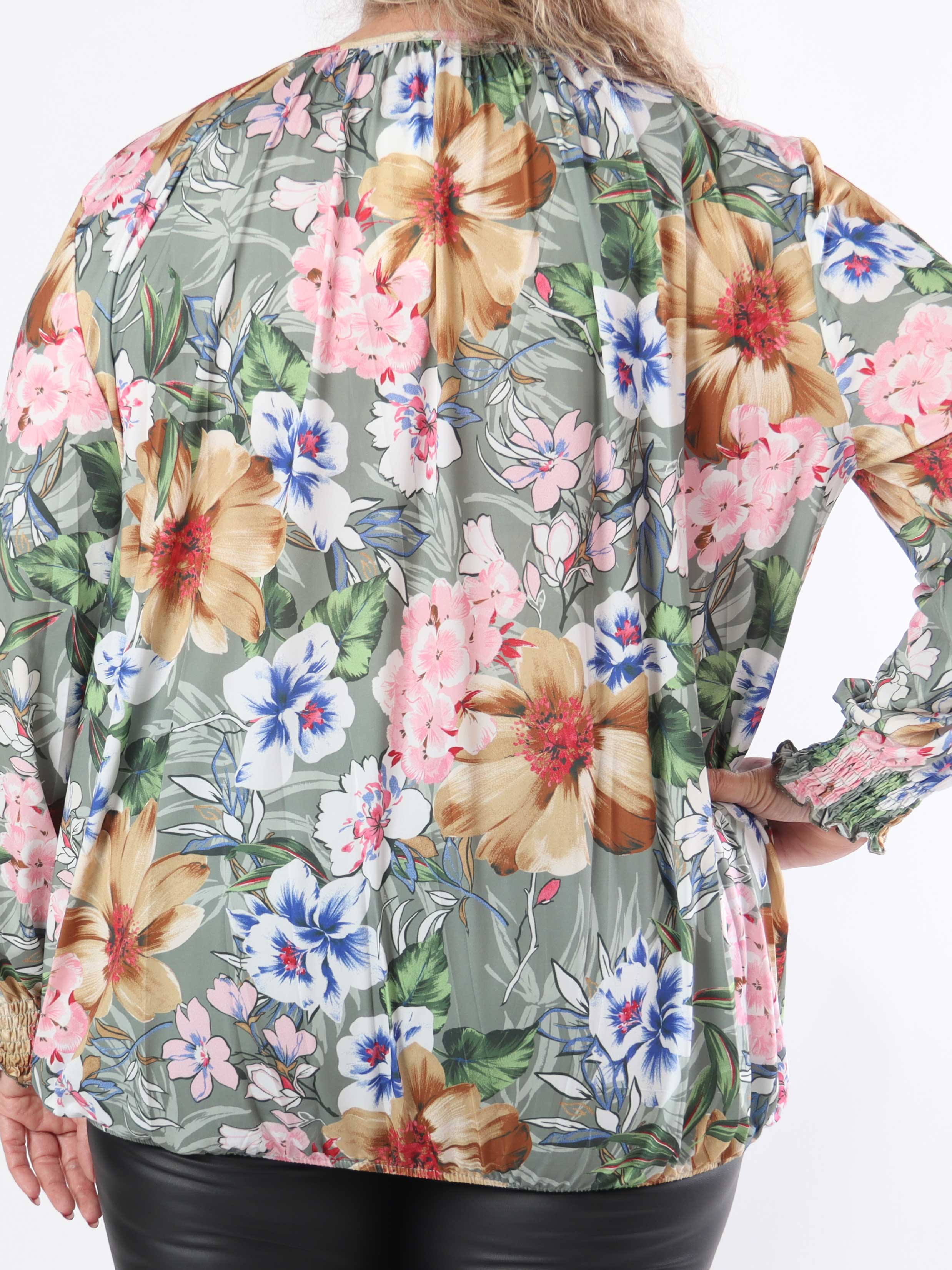 Miracle Floral L/S - Elastisk plus size blomstret bluse med lange ærmer